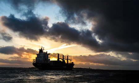 INTERCARGO Calls on IMO for Review of Carbon Intensity Indicator at MEPC 82