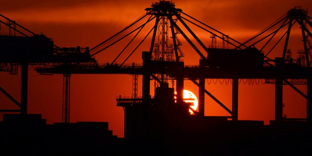 UK Government Sanctions Russia’s Top Oil Exporters